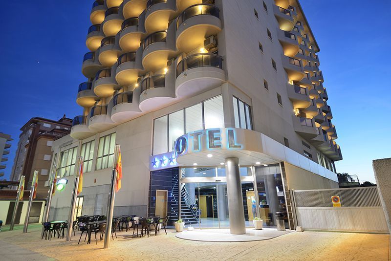 cafeteria-terraza-hotel-playa-miramar-exterior